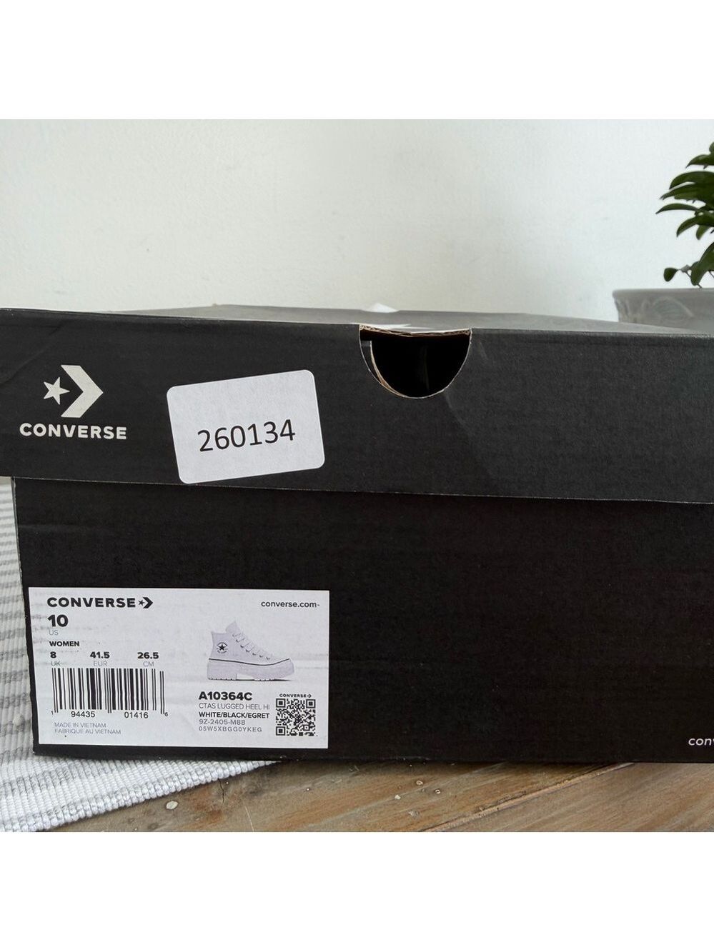 Converse NEW Women's Chuck Taylor All Star Lugged Platform Hi Top Shoe Size 10 - Picture 2 of 10